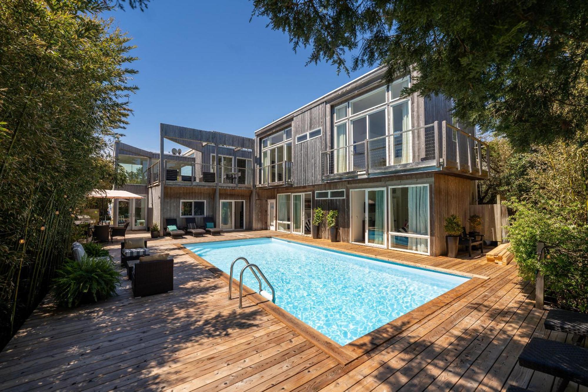 Отель The Madison Fire Island Pines Экстерьер фото